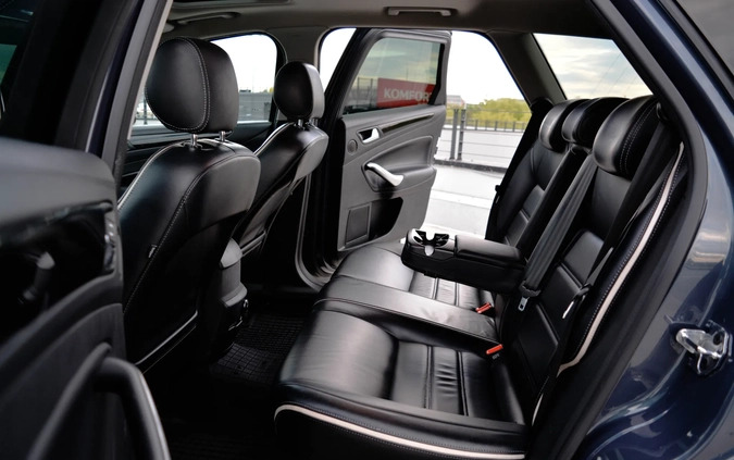 Ford Mondeo cena 32000 przebieg: 275916, rok produkcji 2014 z Wrocław małe 781